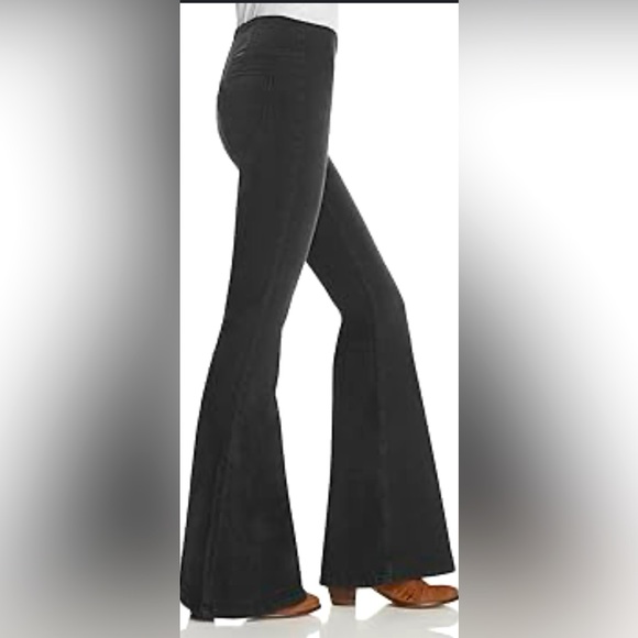 Denim - Free People Pull On Flares